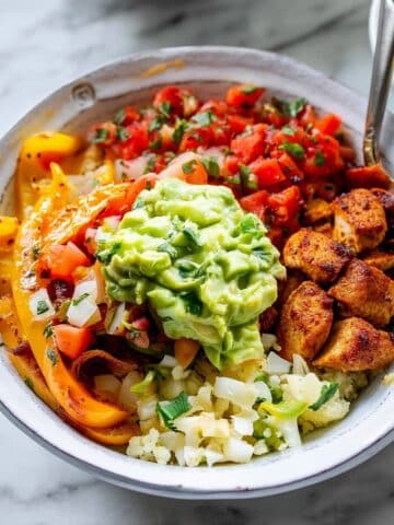 Paleo Chicken Burrito Bowls {Whole30, Keto} Recipe