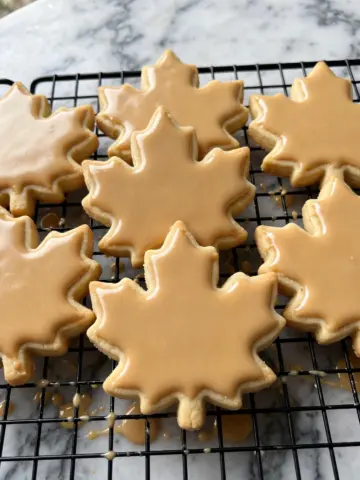 Maple Shortbread Cookies with Maple Glaze Recipe 7 Maple Shortbread Cookies with Maple Glaze Recipe