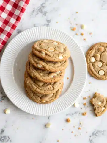 Small-Batch Air Fryer White Chocolate Chip Cookies Recipe 3 Small-Batch Air Fryer White Chocolate Chip Cookies Recipe